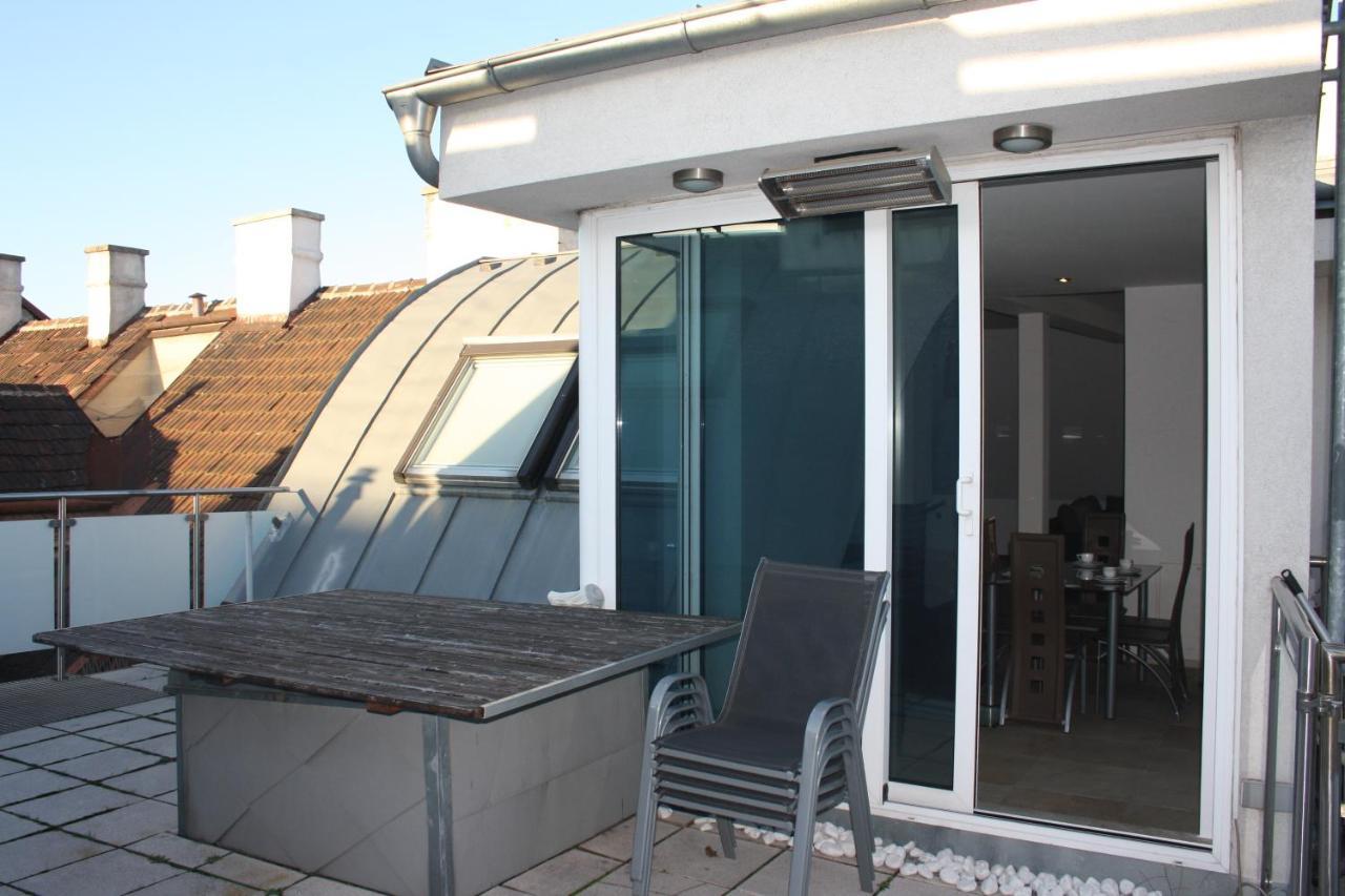 Rennweg Apartment Vienna